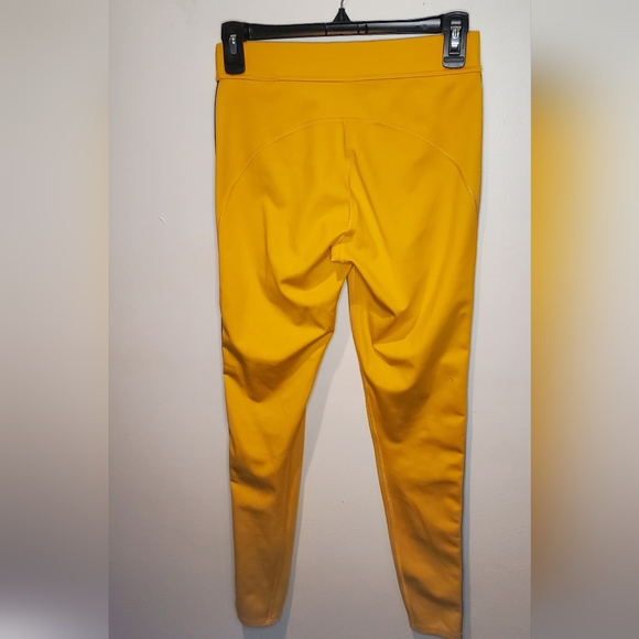 BEYONCE IVY PARK by Beyonce - size M- activewear leggings- - Picture 2 of 7